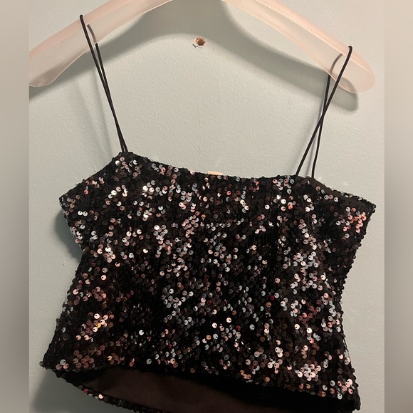 Fancy Tank Top - Picture 2 of 3